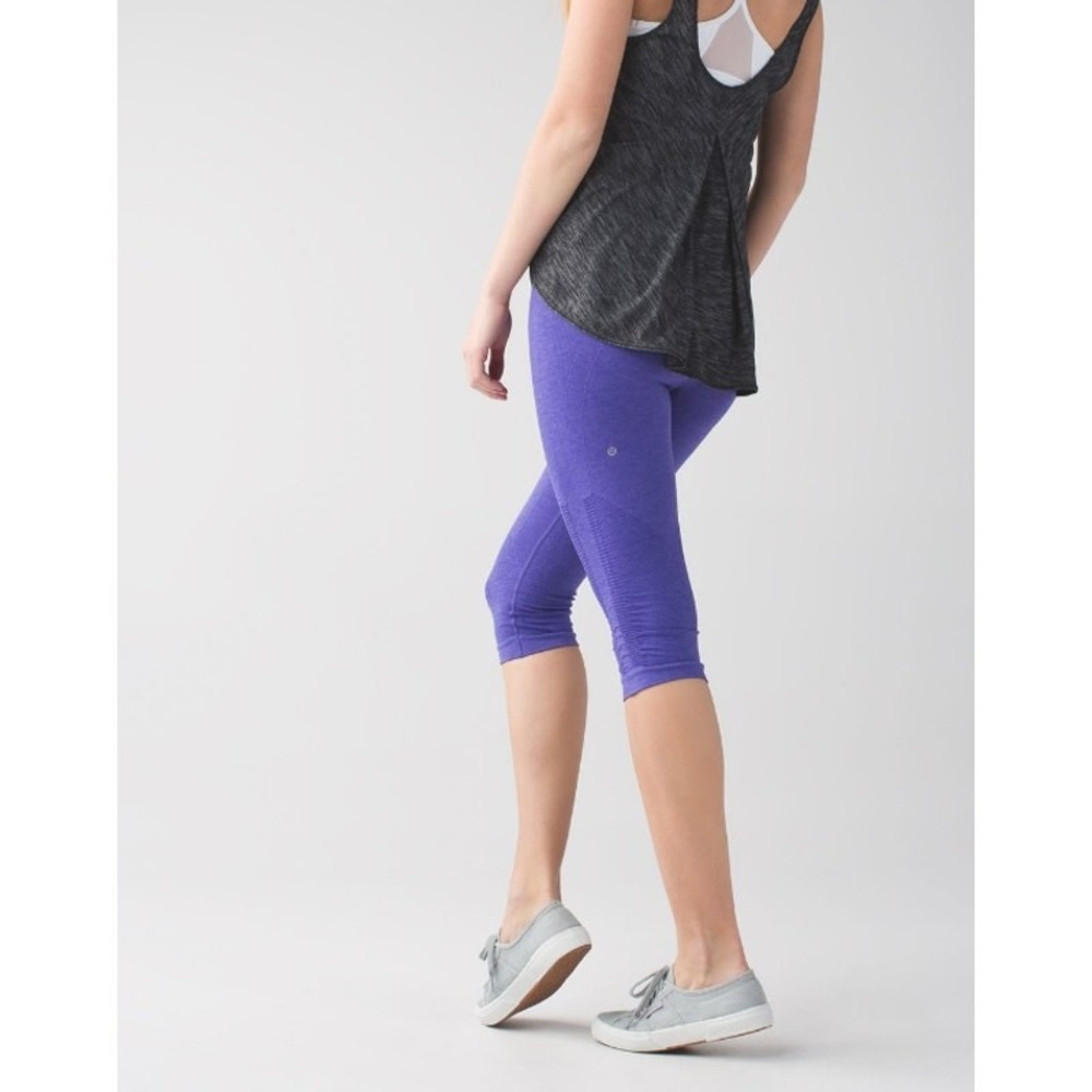 Lululemon‎ Crop Leggings 6 Purple In The Flow Ruched Sides Seamless Yoga - Picture 2 of 12